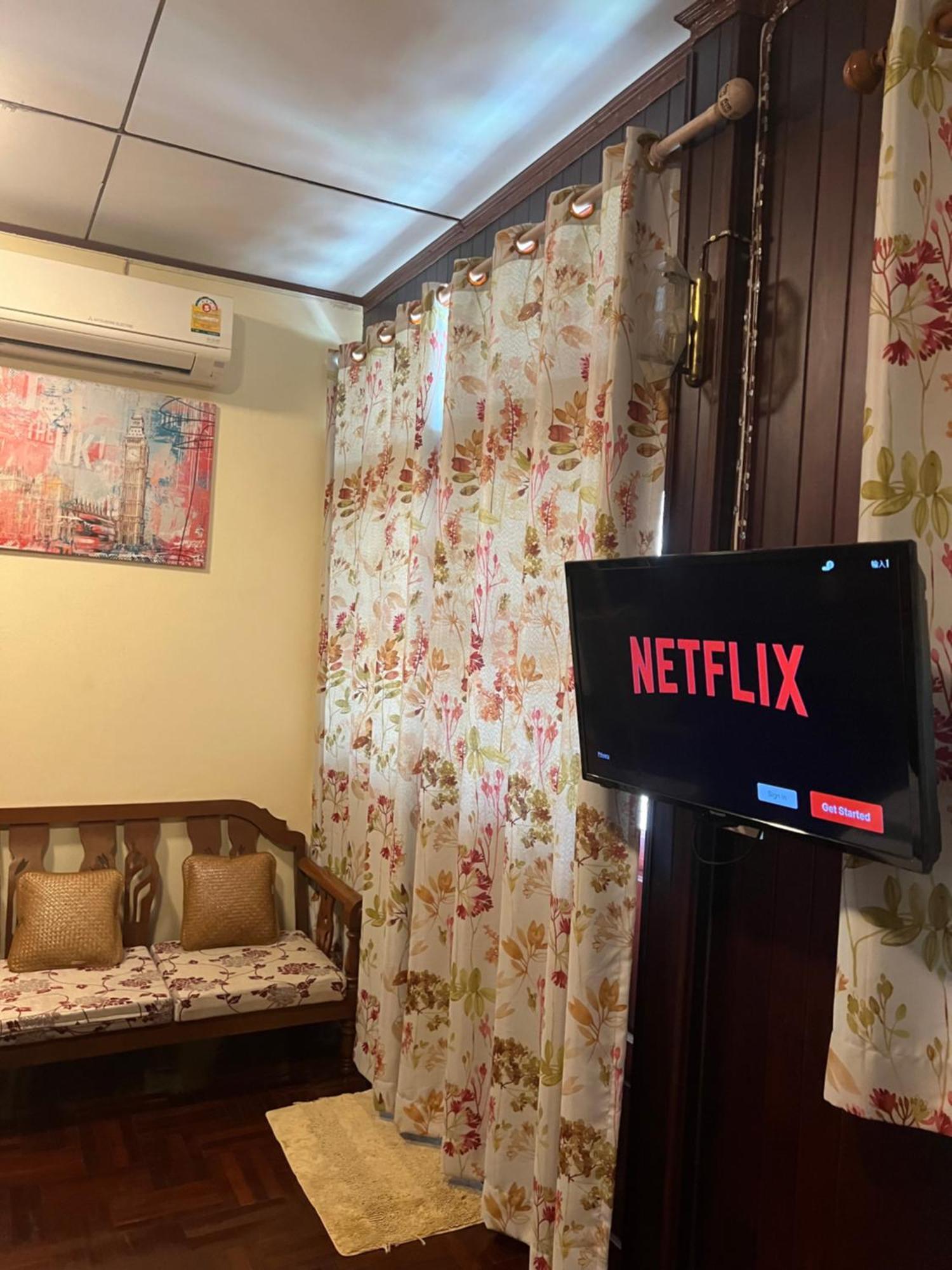 Ban Heng Apartment Пра Након Си Аютая Екстериор снимка