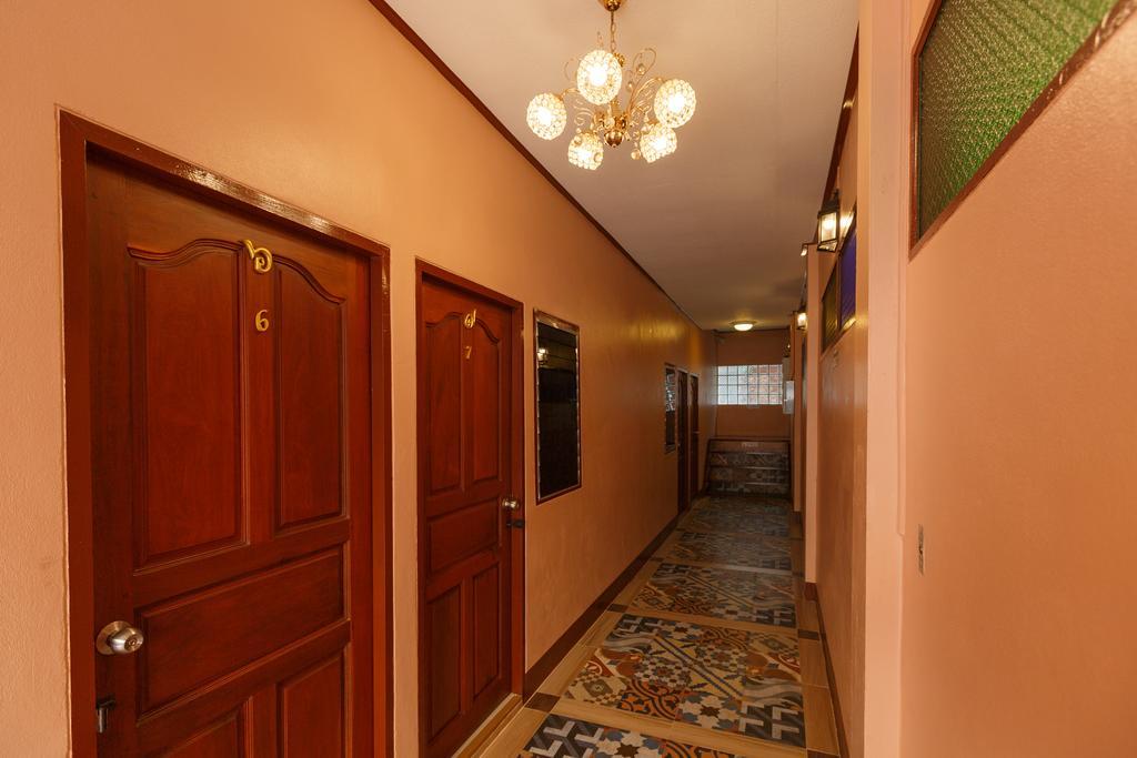 Ban Heng Apartment Пра Након Си Аютая Екстериор снимка