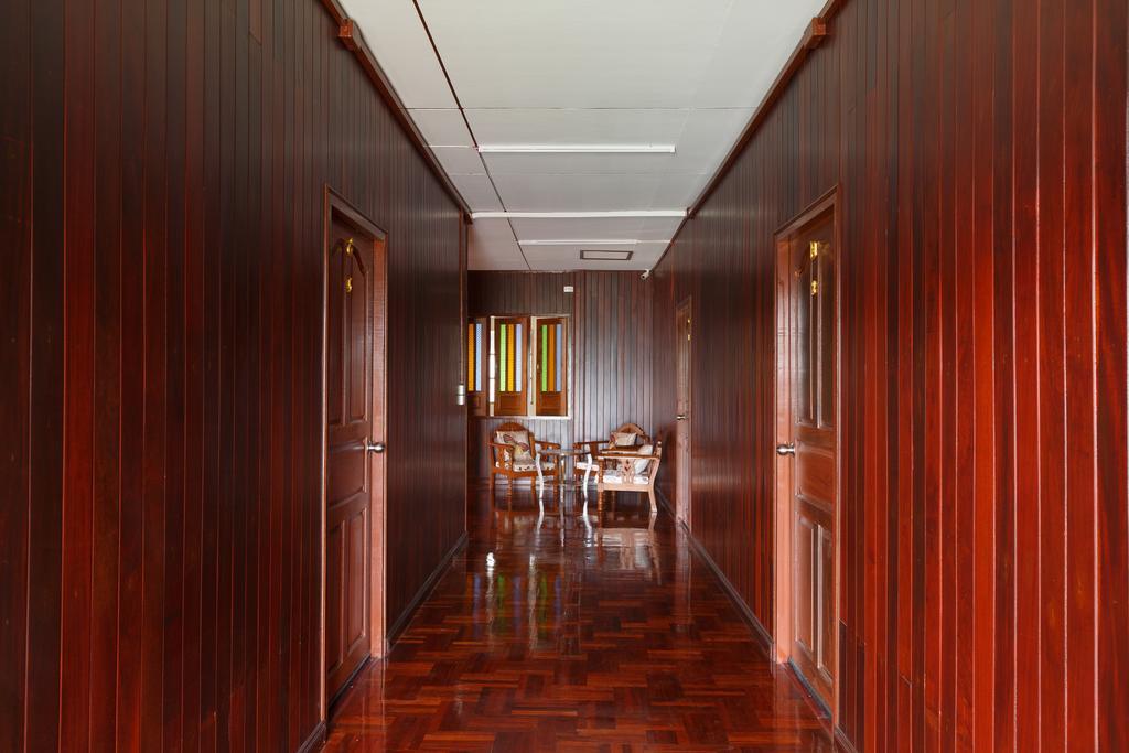 Ban Heng Apartment Пра Након Си Аютая Екстериор снимка